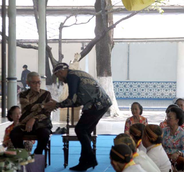 Read more about the article Dua Kompleks Bangunan di Kraton Direvitalisasi “Kolosal”, Selama Empat Bulan (seri 3-bersambung)