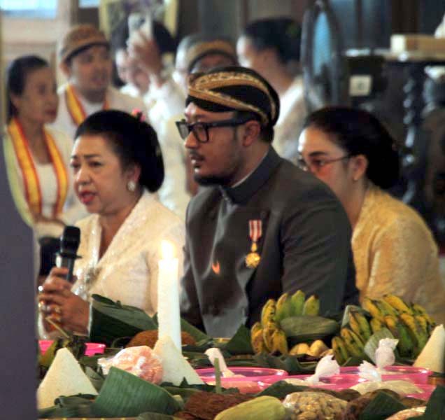 You are currently viewing “Perdana”, Sinuhun PB XIV Hangabehi Gelar Upacara Adat “Lahirnya Surakarta”