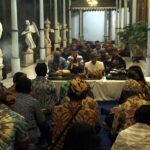 Ditandai Ritual “Nginang”, Rabu Siang Ini Gamelan Sekaten Ditabuh Kali Pertama