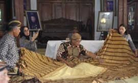Pasuwaitan di Masa Lalu, Pangkat Lurah Bisa Beli Busana “Kampuhan”