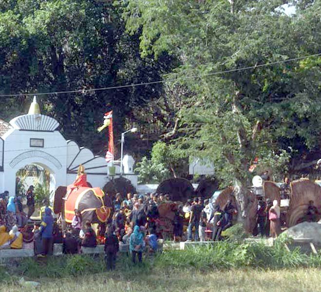 You are currently viewing Tampilnya Sinuhun PB XIV Hangabehi, Bangkitnya Cabang-cabang Seni di Kraton (seri 10-bersambung)