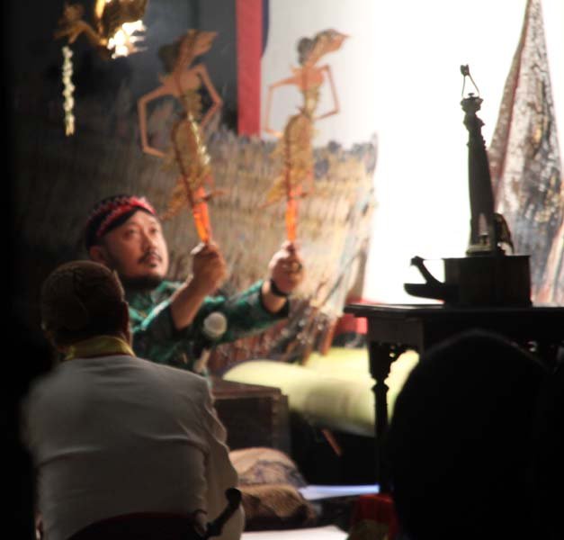 Read more about the article Sinuhun PB XIV Aktifkan Tradisi Wayangan “Malem Weton Anggara Kasih”