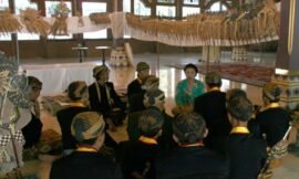 Tampilnya Sinuhun PB XIV Hangabehi, Bangkitnya Cabang-cabang Seni di Kraton (seri 2-bersambung)