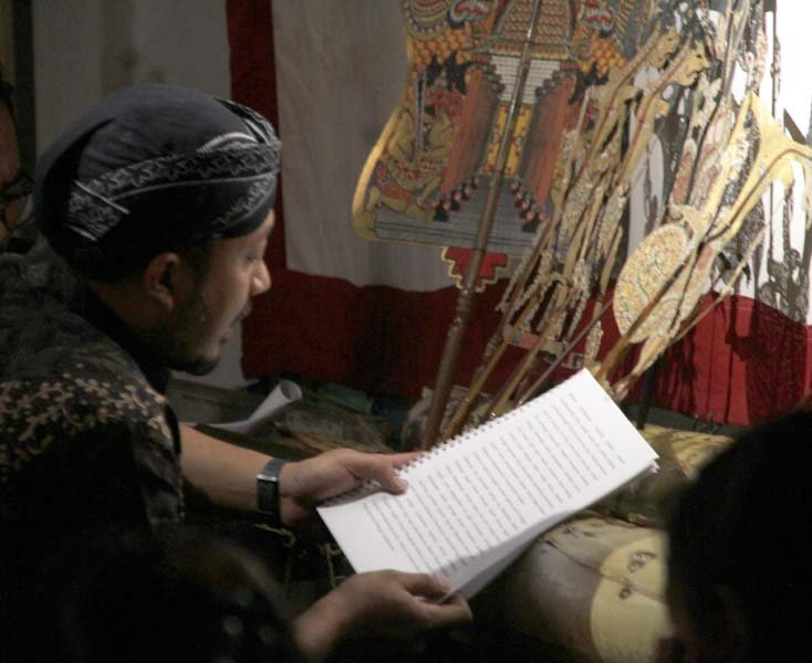Read more about the article Tampilnya Sinuhun PB XIV Hangabehi, Bangkitnya Cabang-cabang Seni di Kraton (seri 4-bersambung)